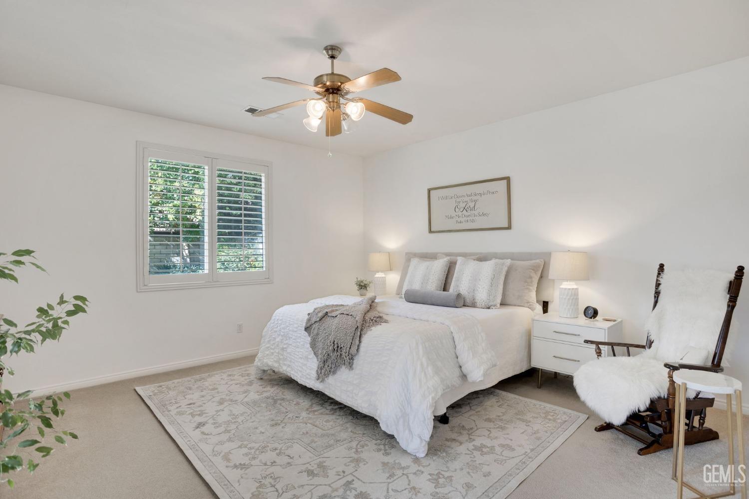 10000 Timeless Rose Court