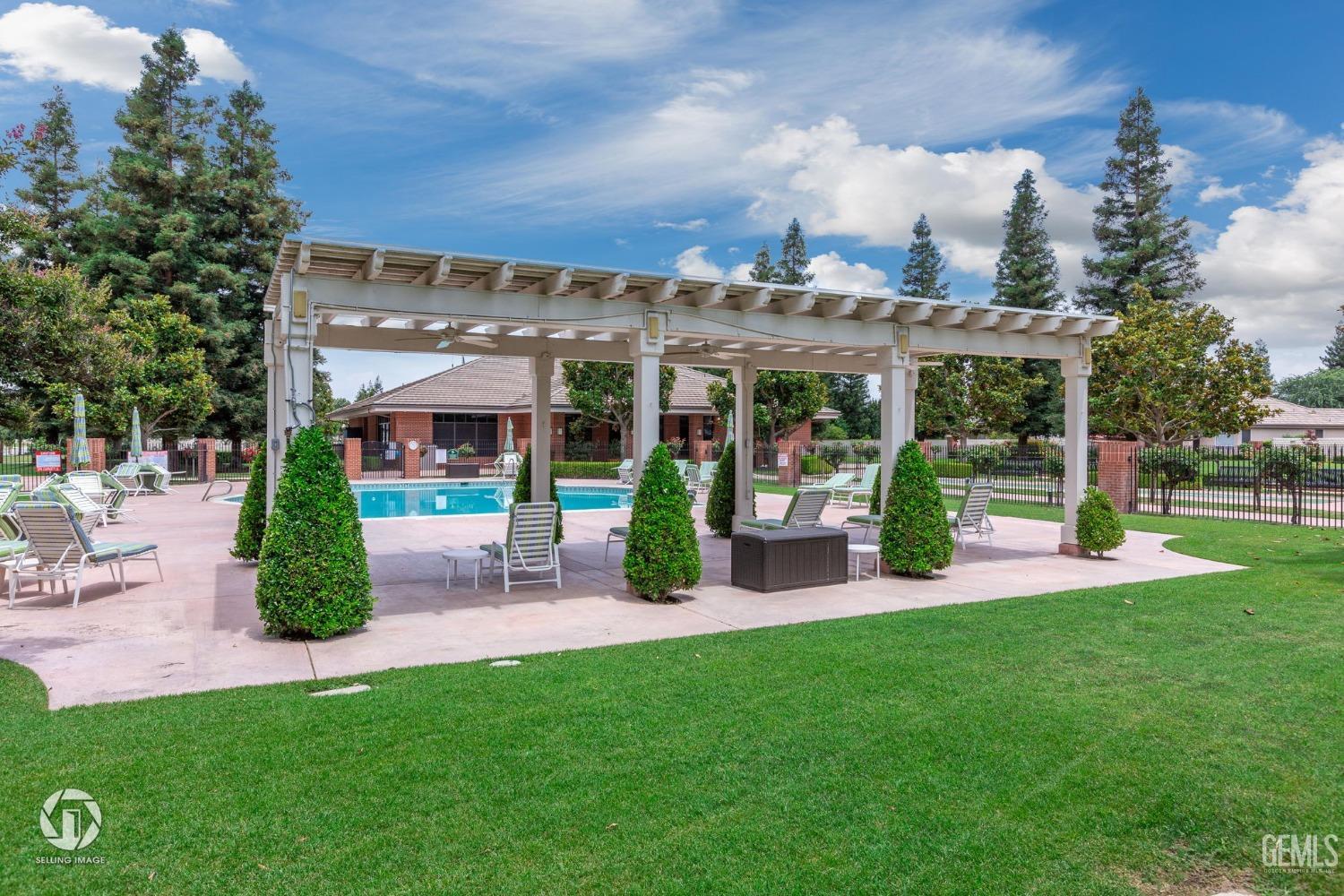 10000 Timeless Rose Court