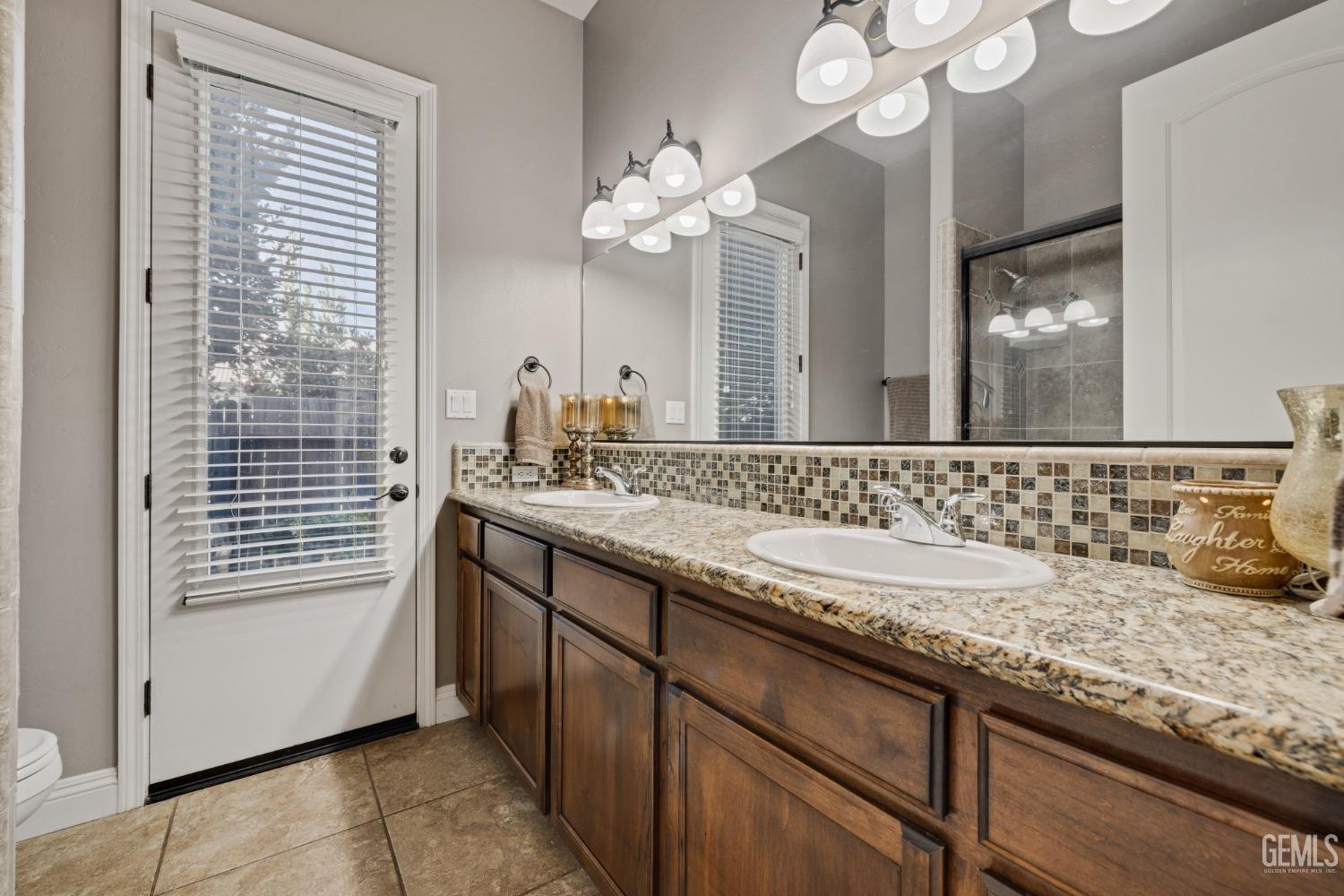 10206 Silverthorne Drive