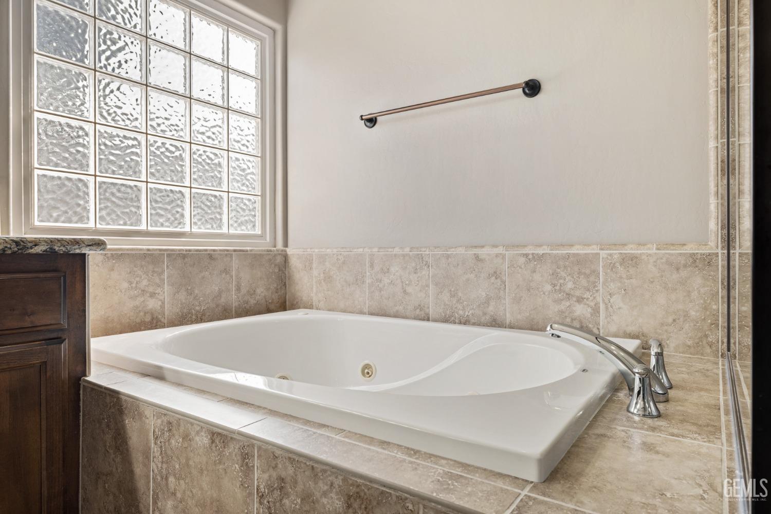 10206 Silverthorne Drive