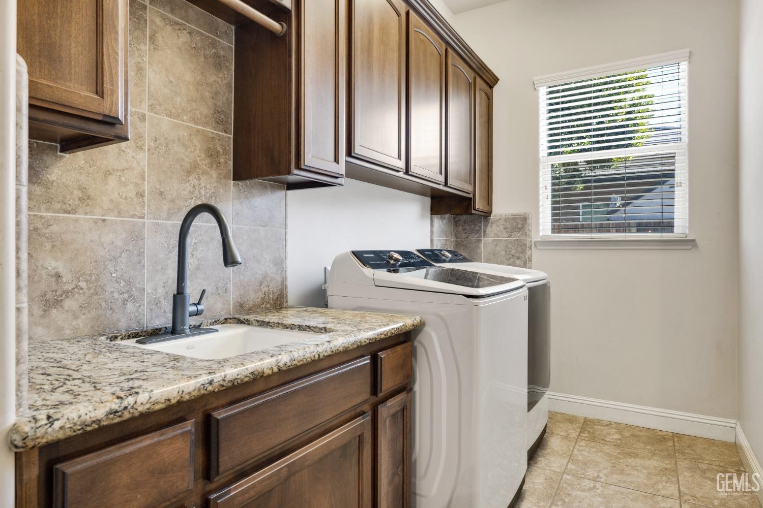 10206 Silverthorne Drive