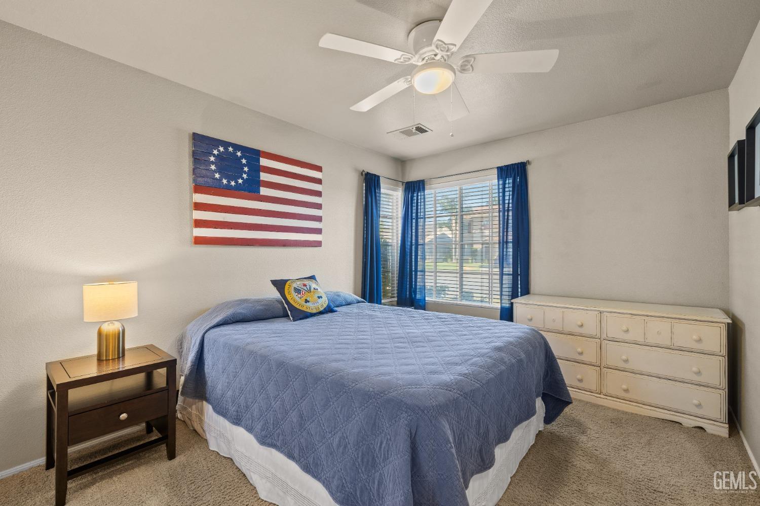 9804 Balvanera Avenue