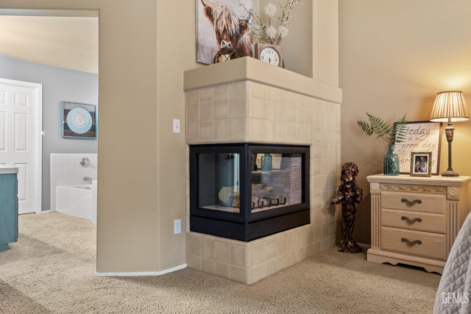 9804 Balvanera Avenue