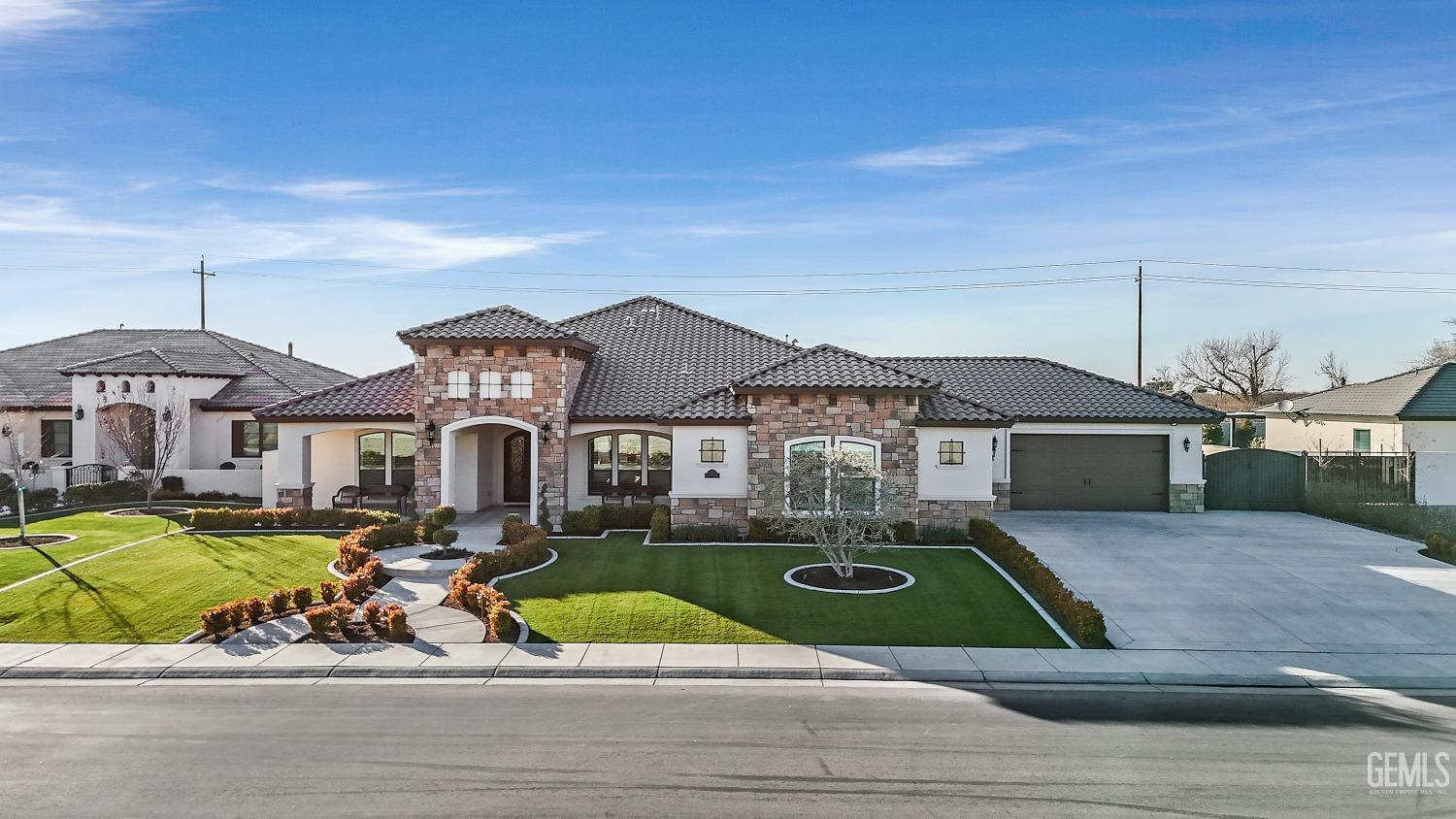3507 Winthrop Way