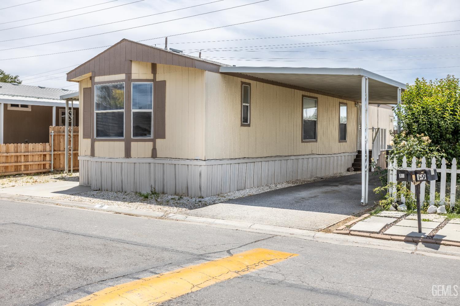 4401 Hughes Lane Unit: 18