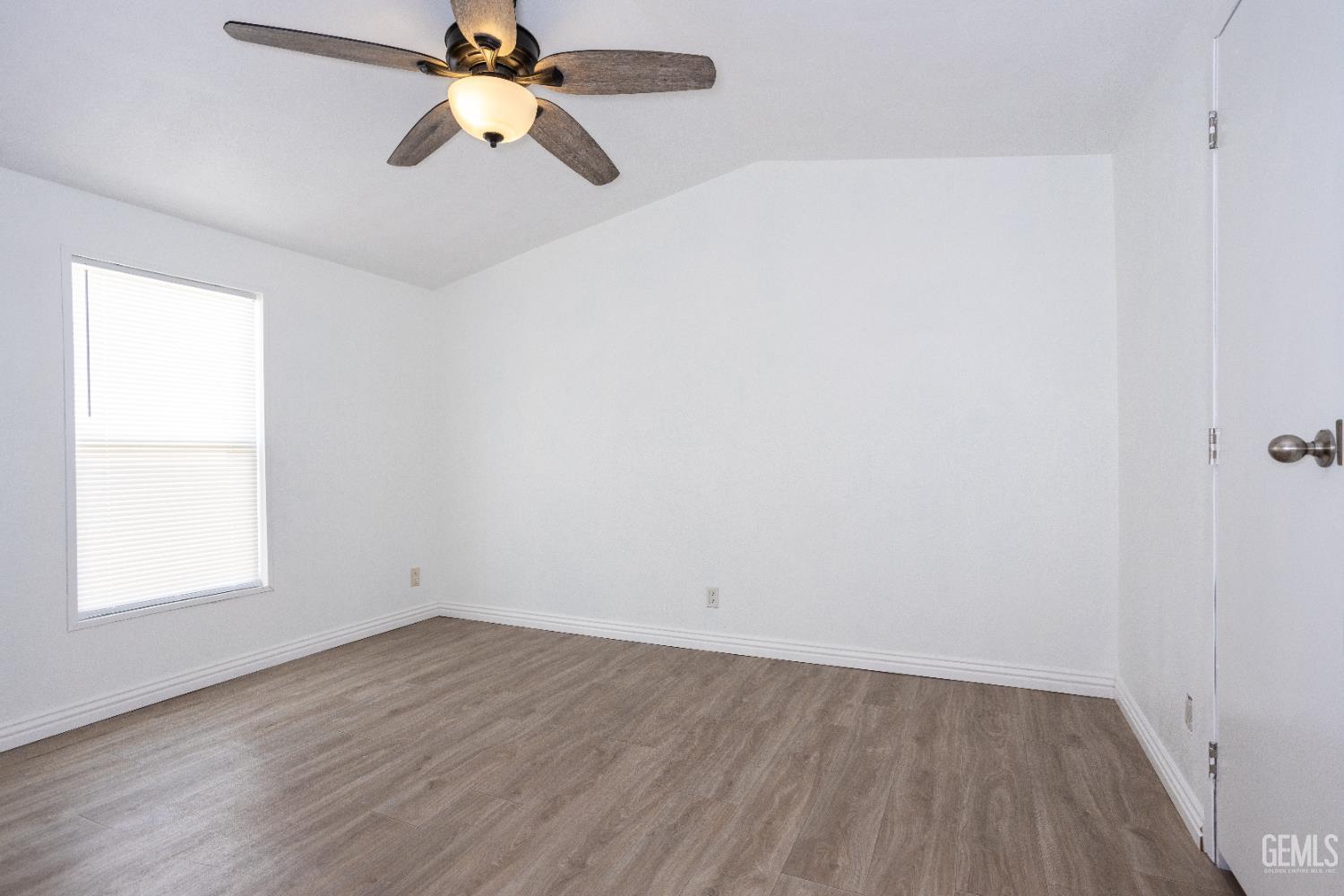 4401 Hughes Lane Unit: 18