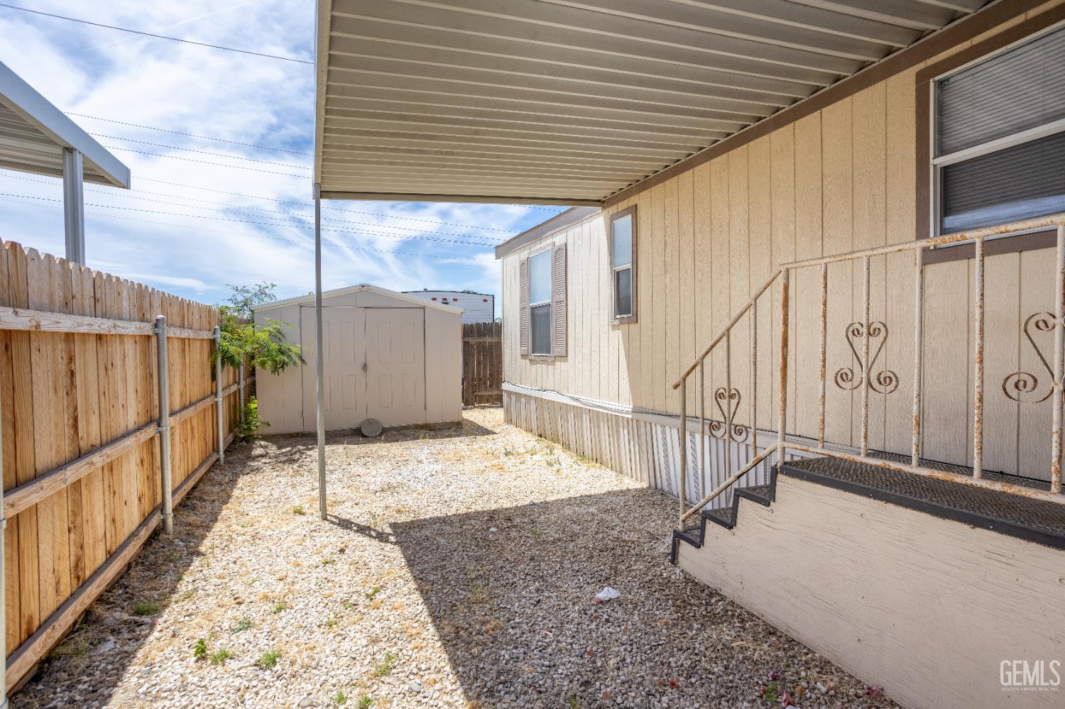 4401 Hughes Lane Unit: 18