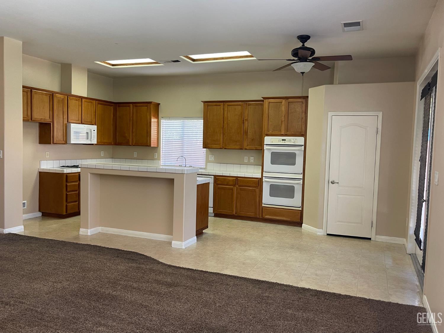 11016 Snowcreek Falls Avenue