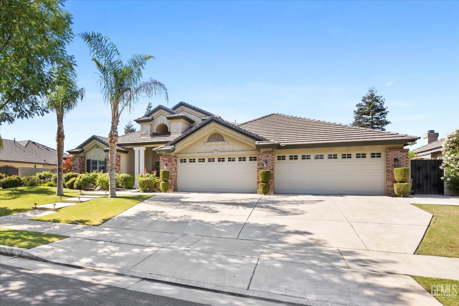 12107 Bedfordshire Drive
