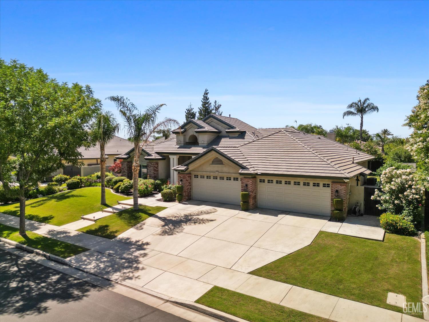 12107 Bedfordshire Drive