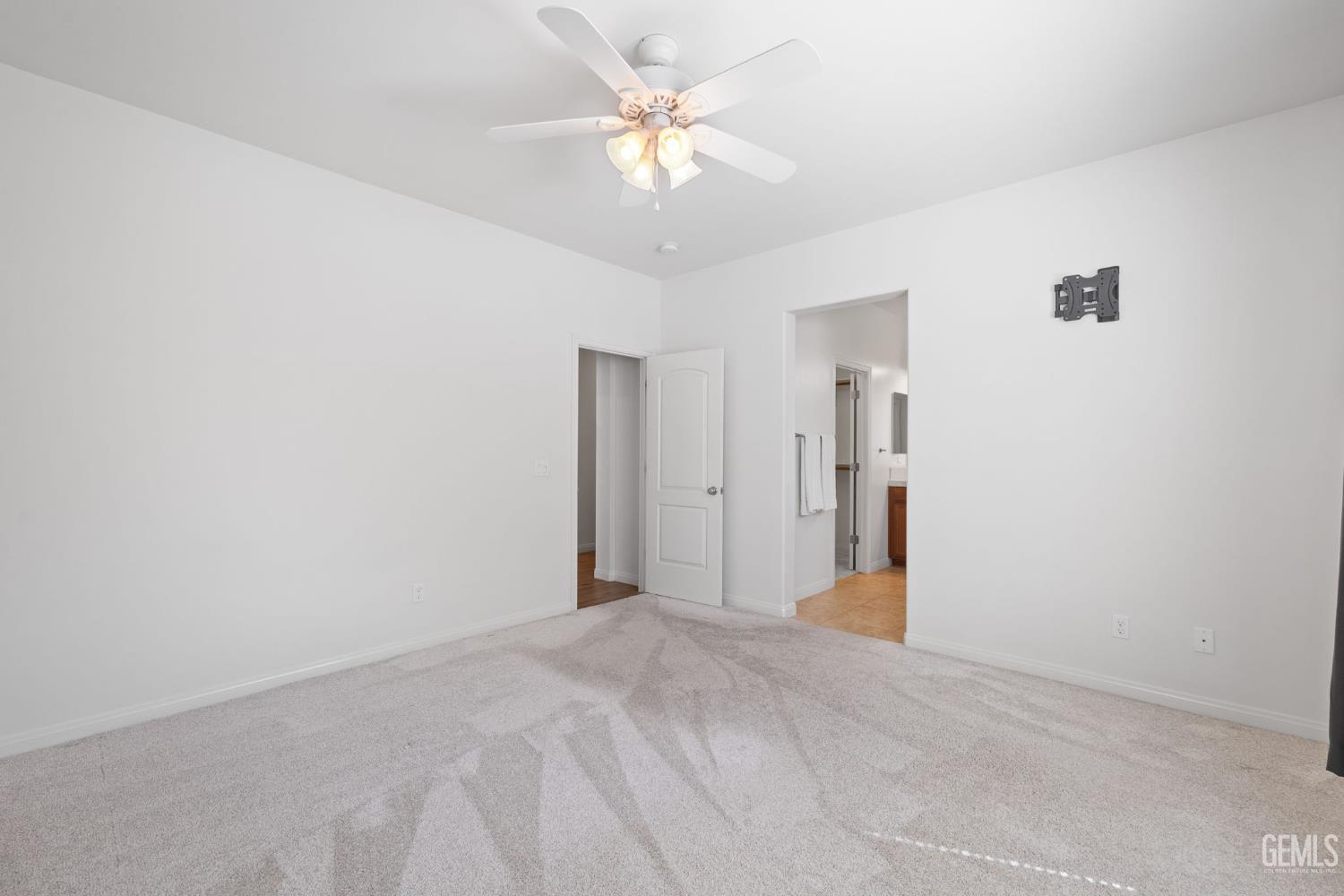 14607 Checkerbloom Drive