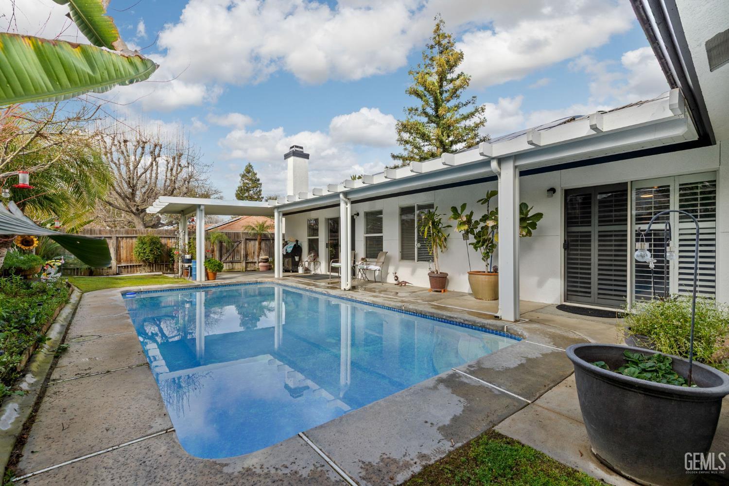 10417 Dorchester Street