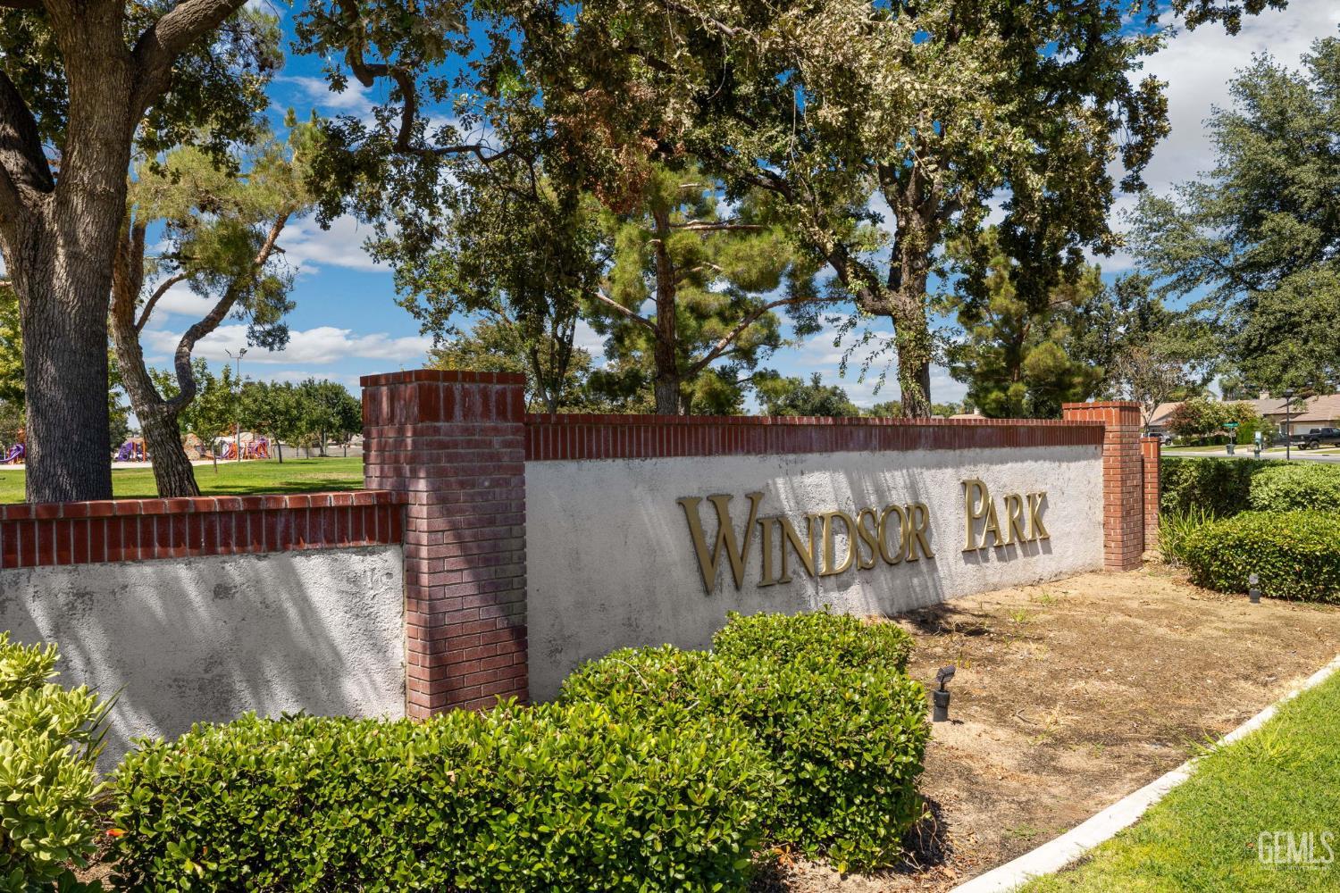 10417 Dorchester Street