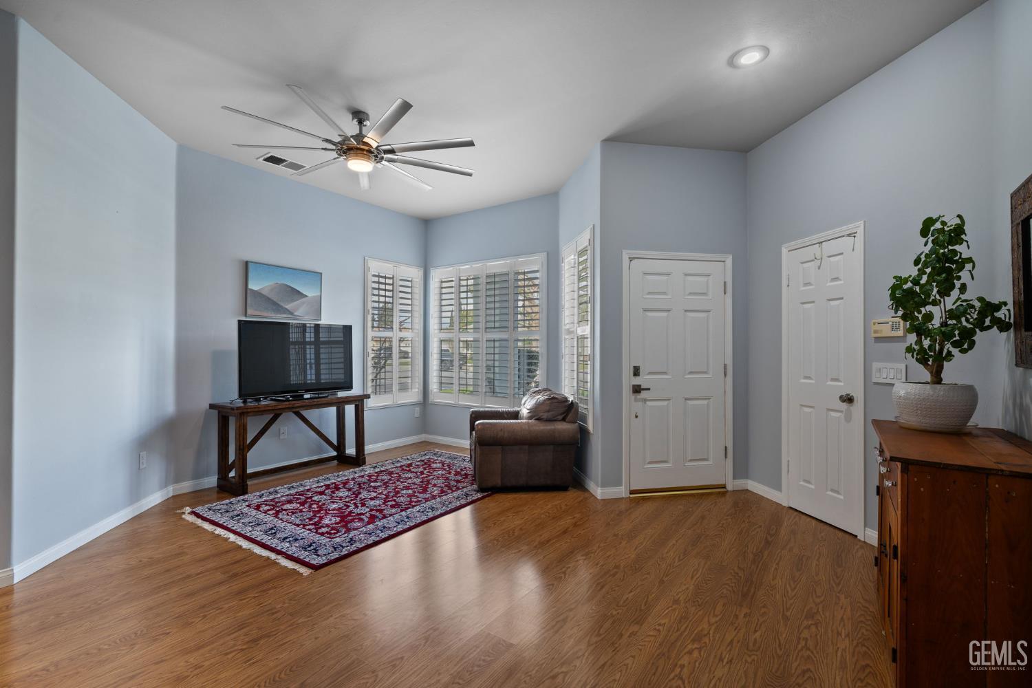 10417 Dorchester Street