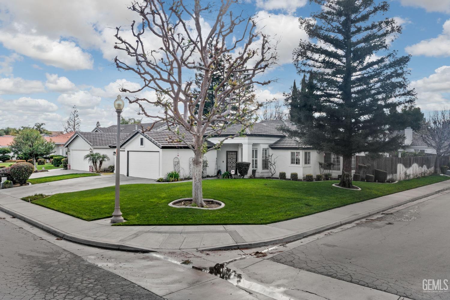 10417 Dorchester Street