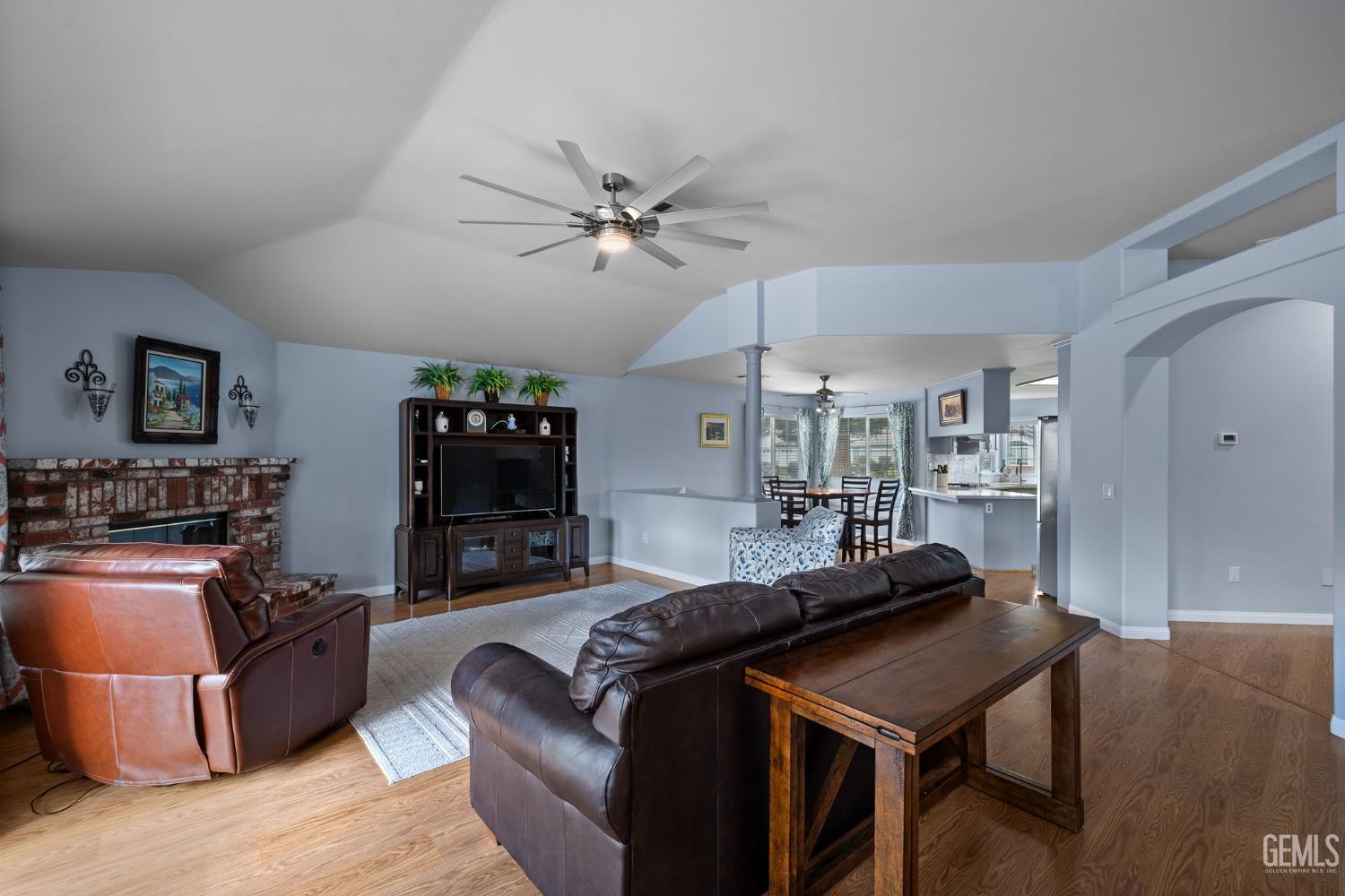 10417 Dorchester Street