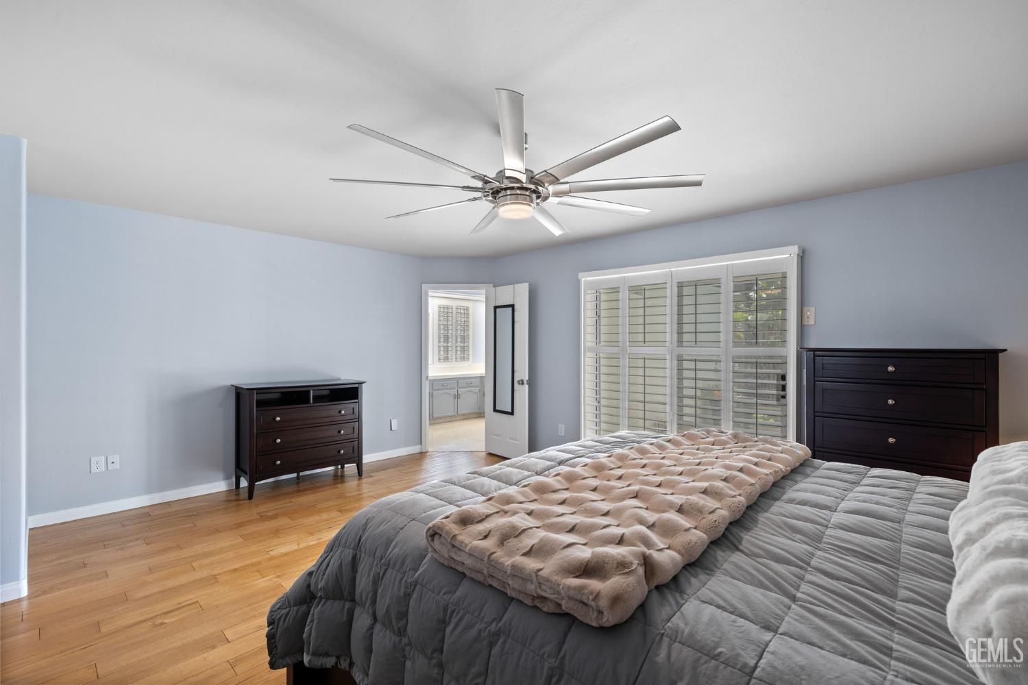 10417 Dorchester Street