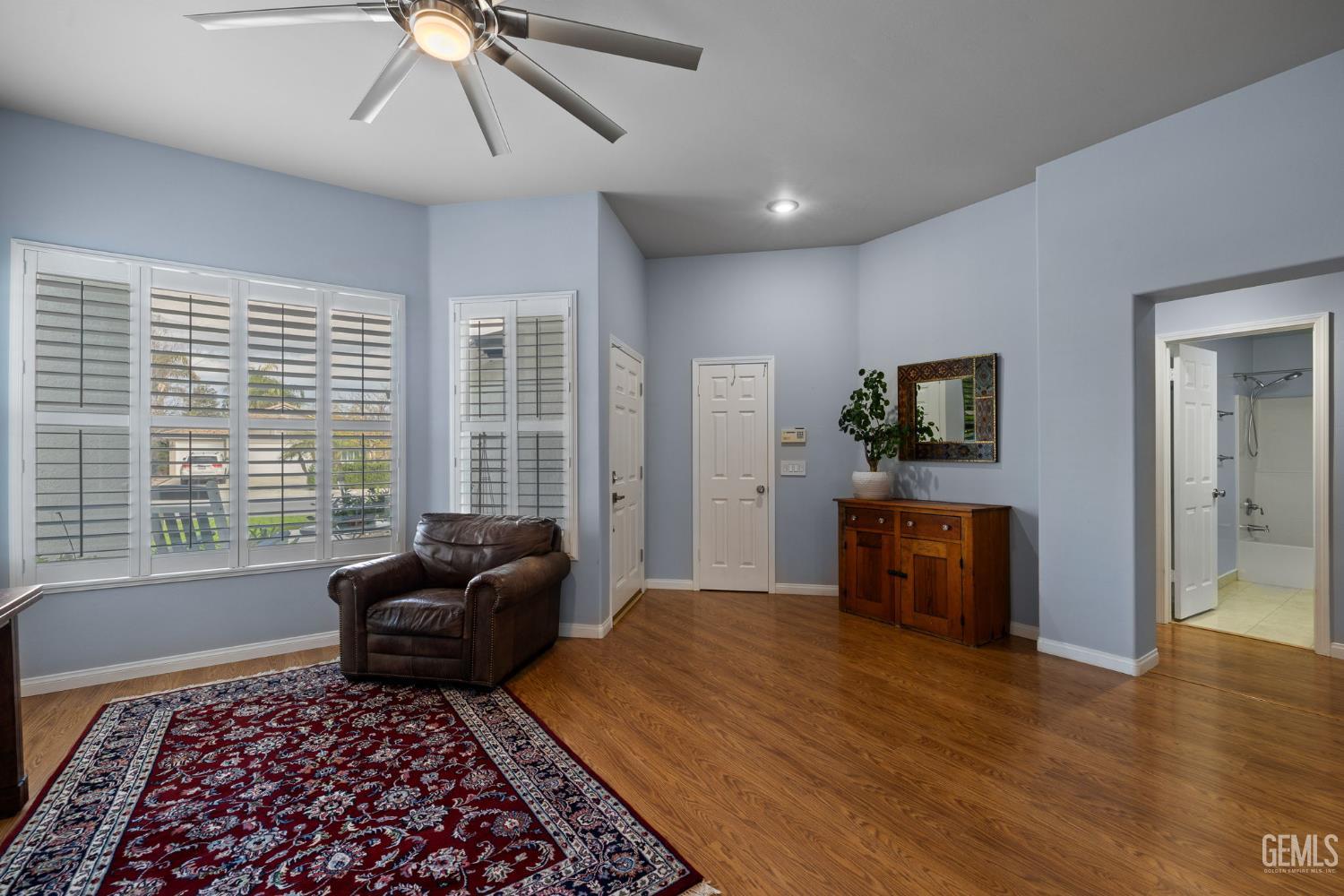 10417 Dorchester Street