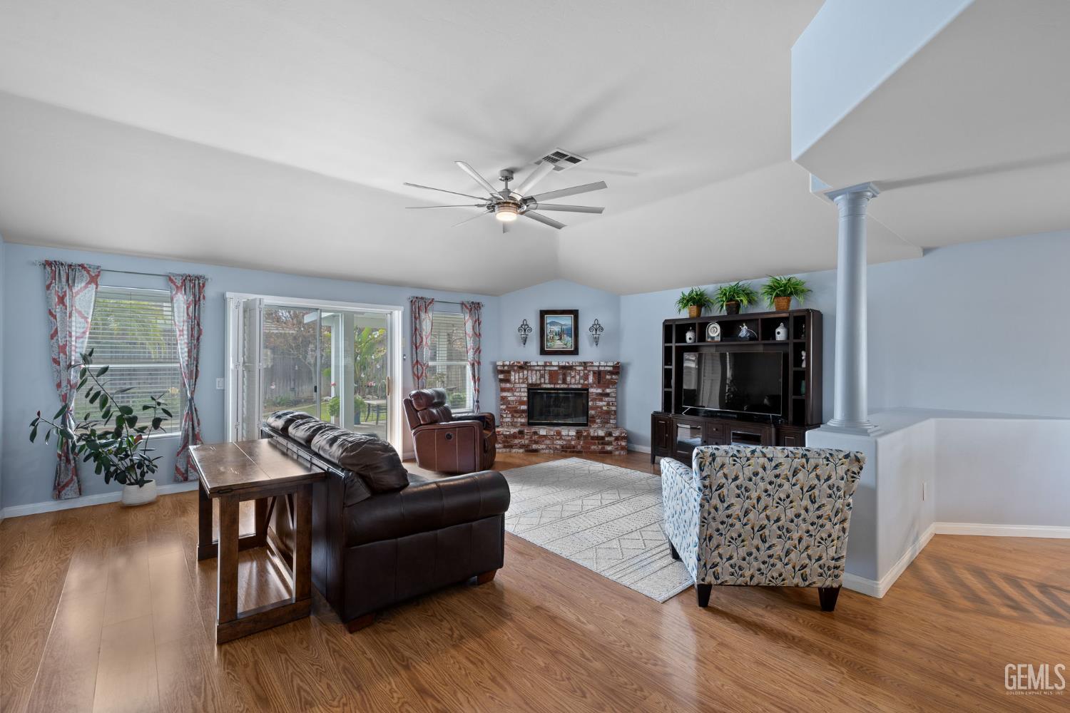 10417 Dorchester Street