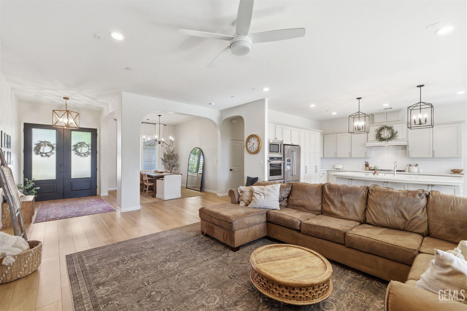 6113 Dartmoor Wood Avenue