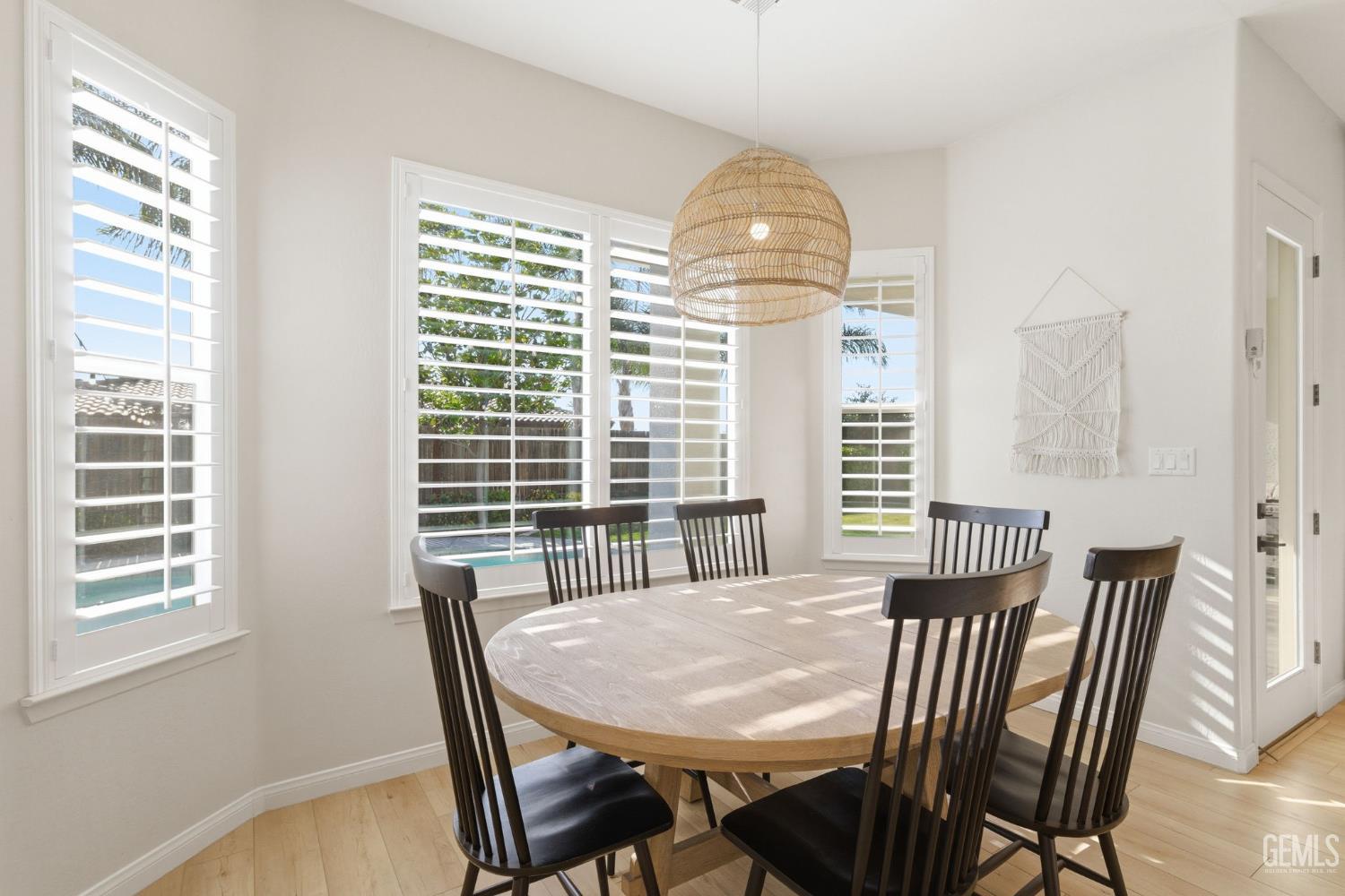 6113 Dartmoor Wood Avenue