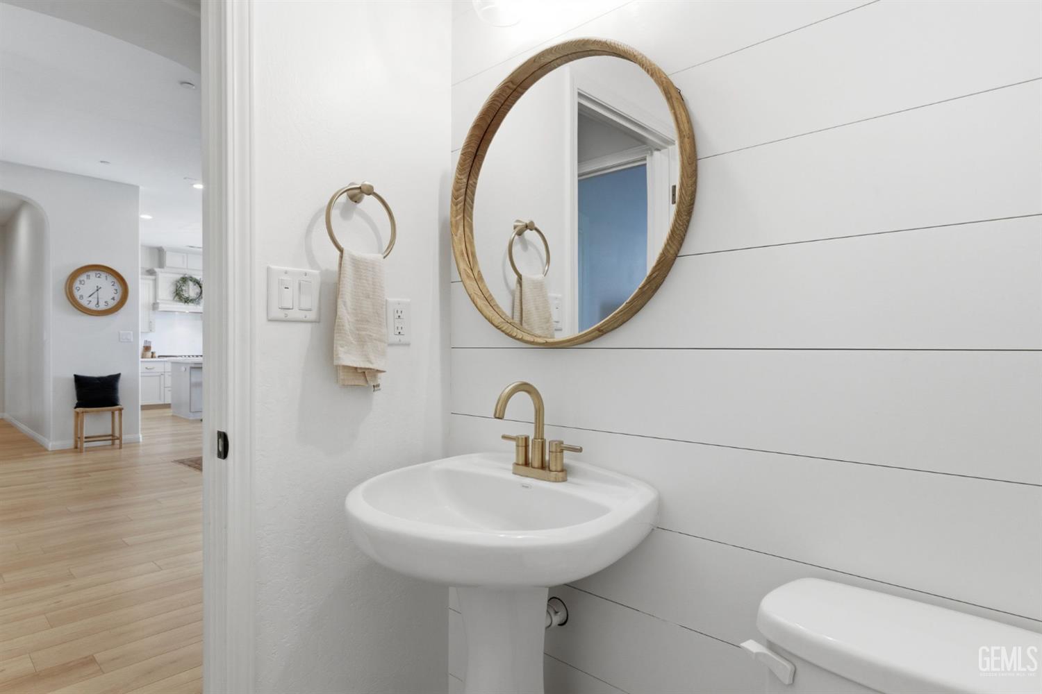 6113 Dartmoor Wood Avenue