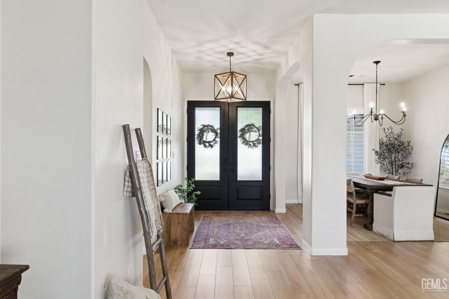 6113 Dartmoor Wood Avenue