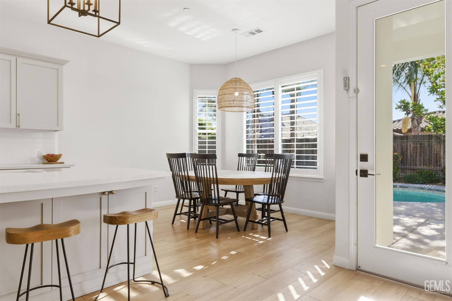 6113 Dartmoor Wood Avenue