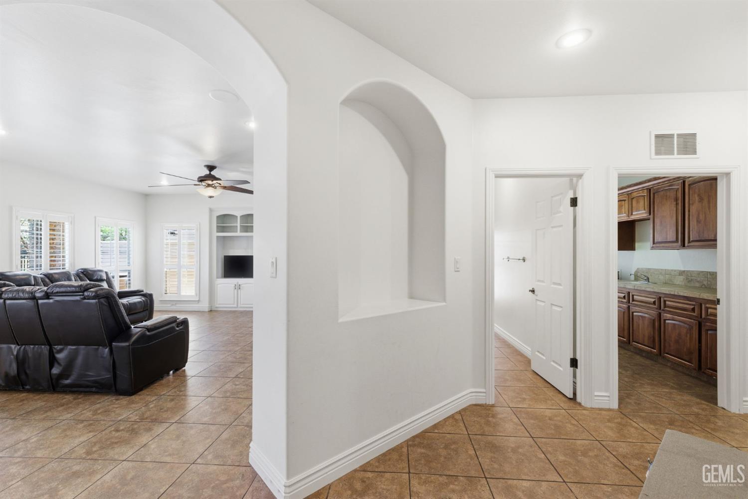 2510 Edingal Drive