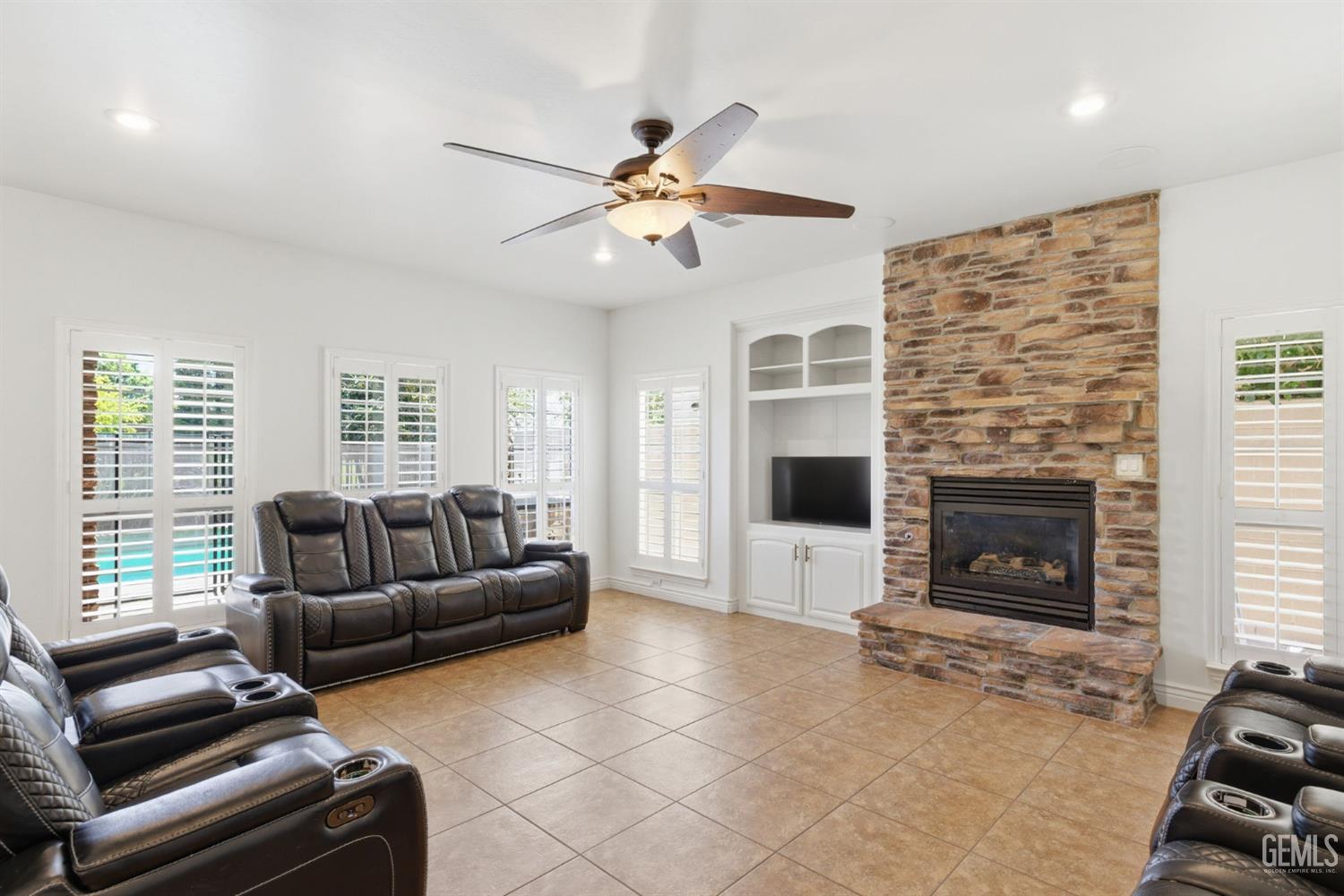 2510 Edingal Drive