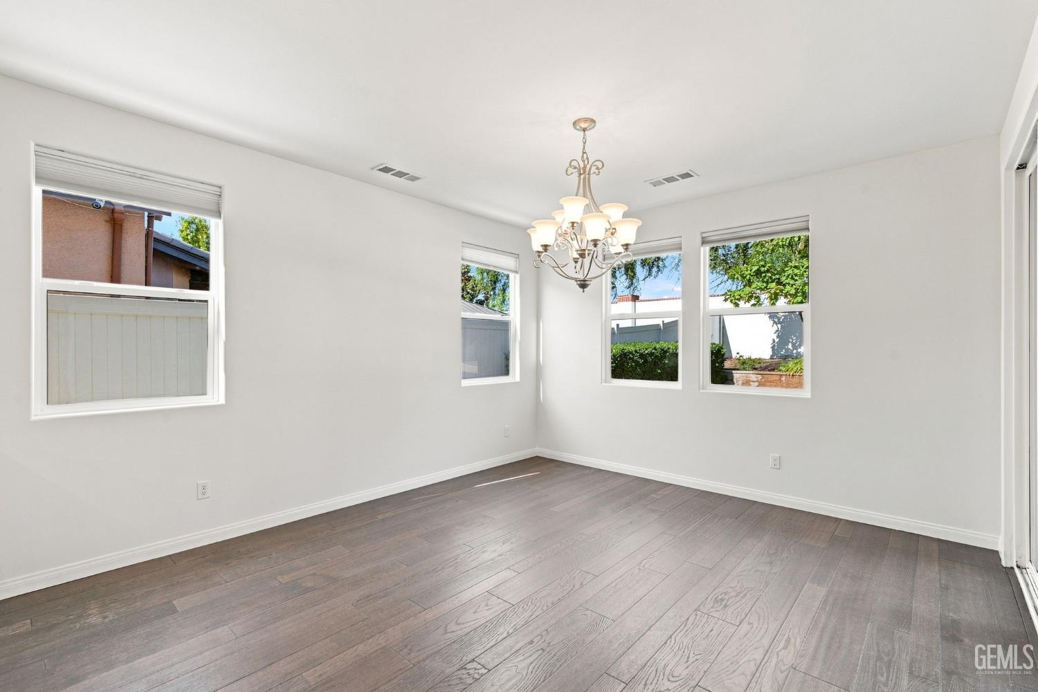 3113 Barrowby Street