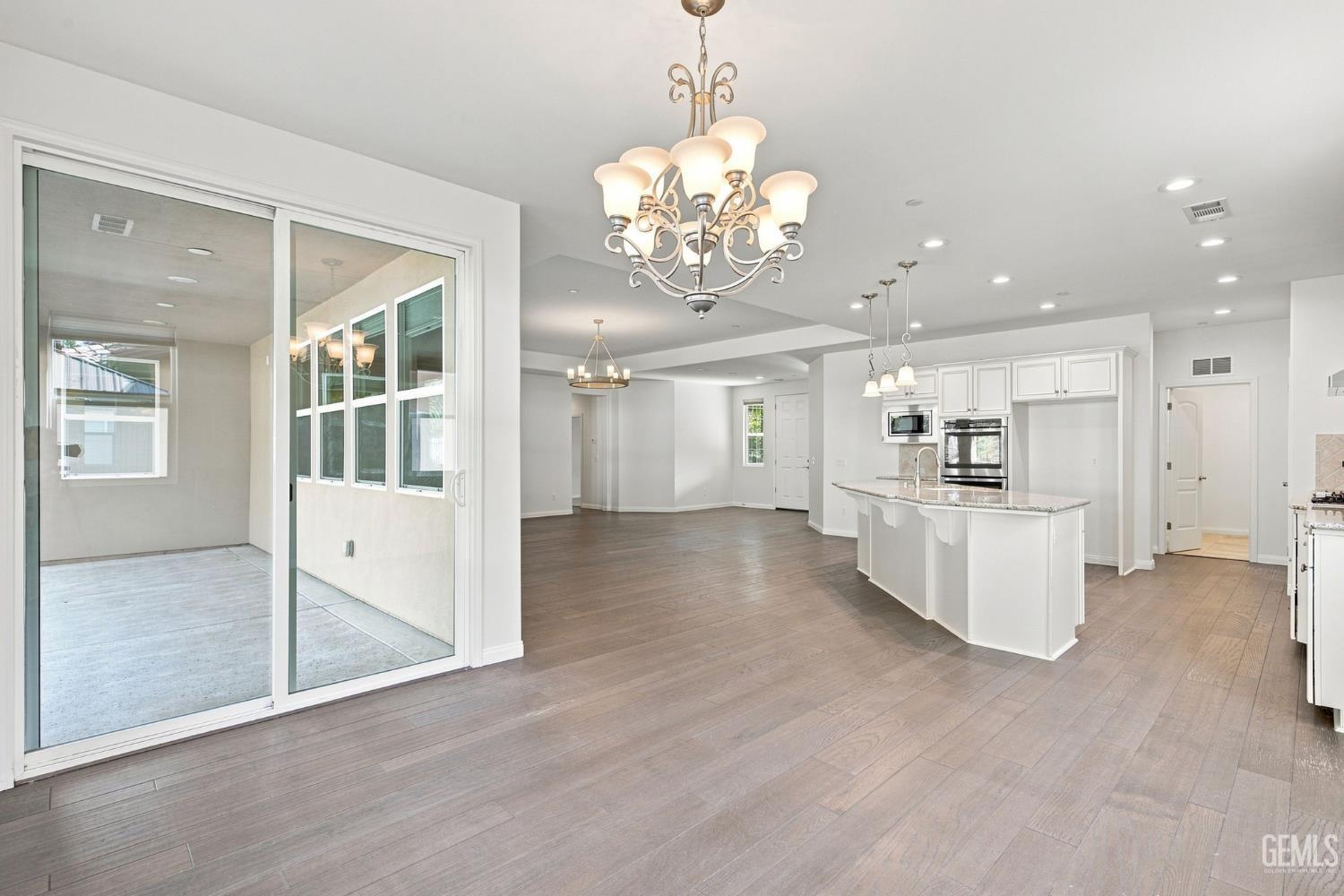 3113 Barrowby Street