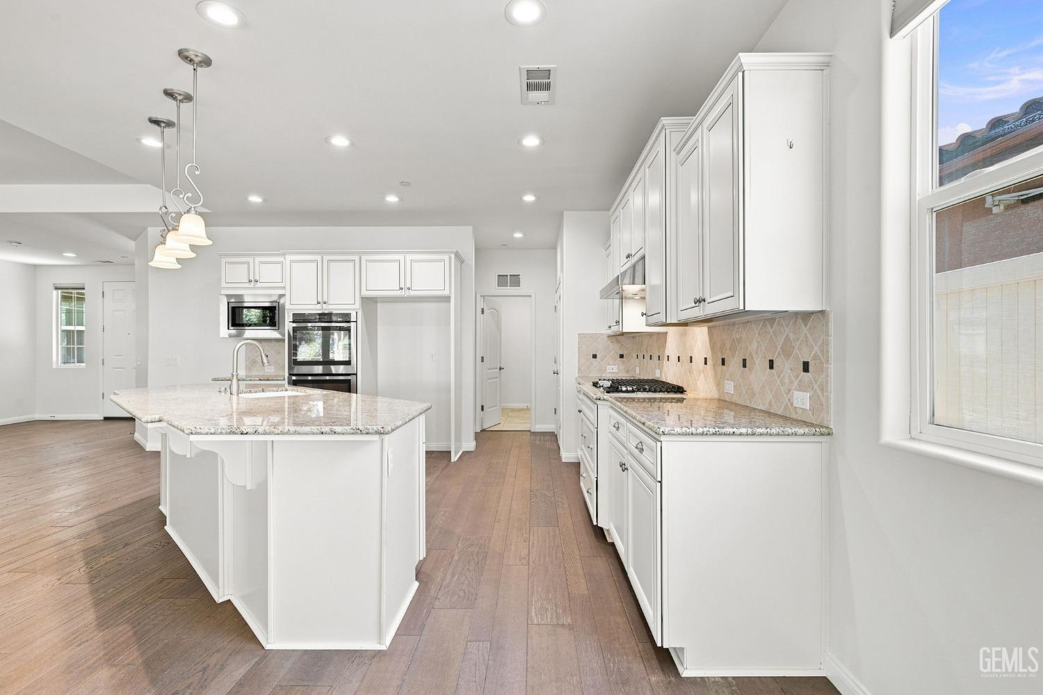 3113 Barrowby Street