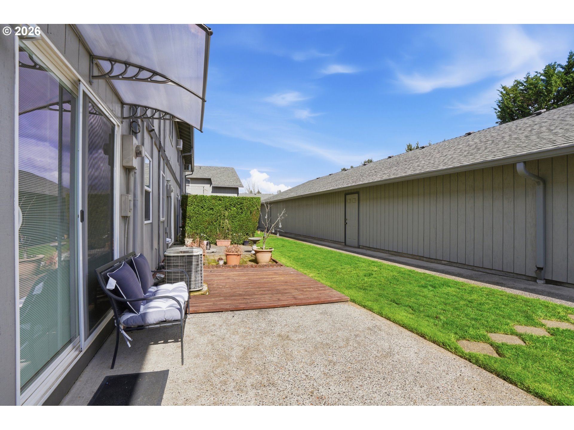 5304 NE 84TH LOOP D17
