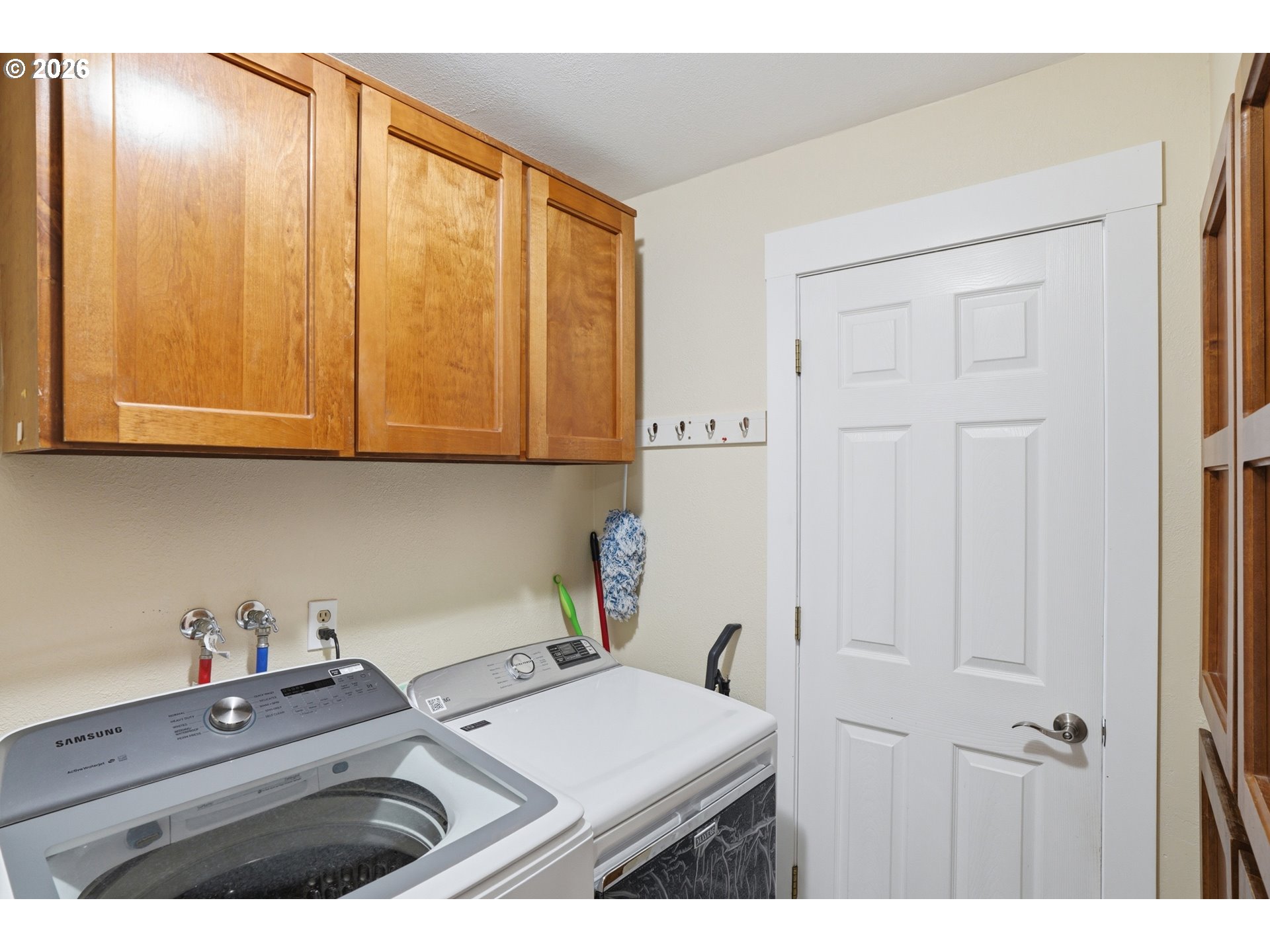 5304 NE 84TH LOOP D17