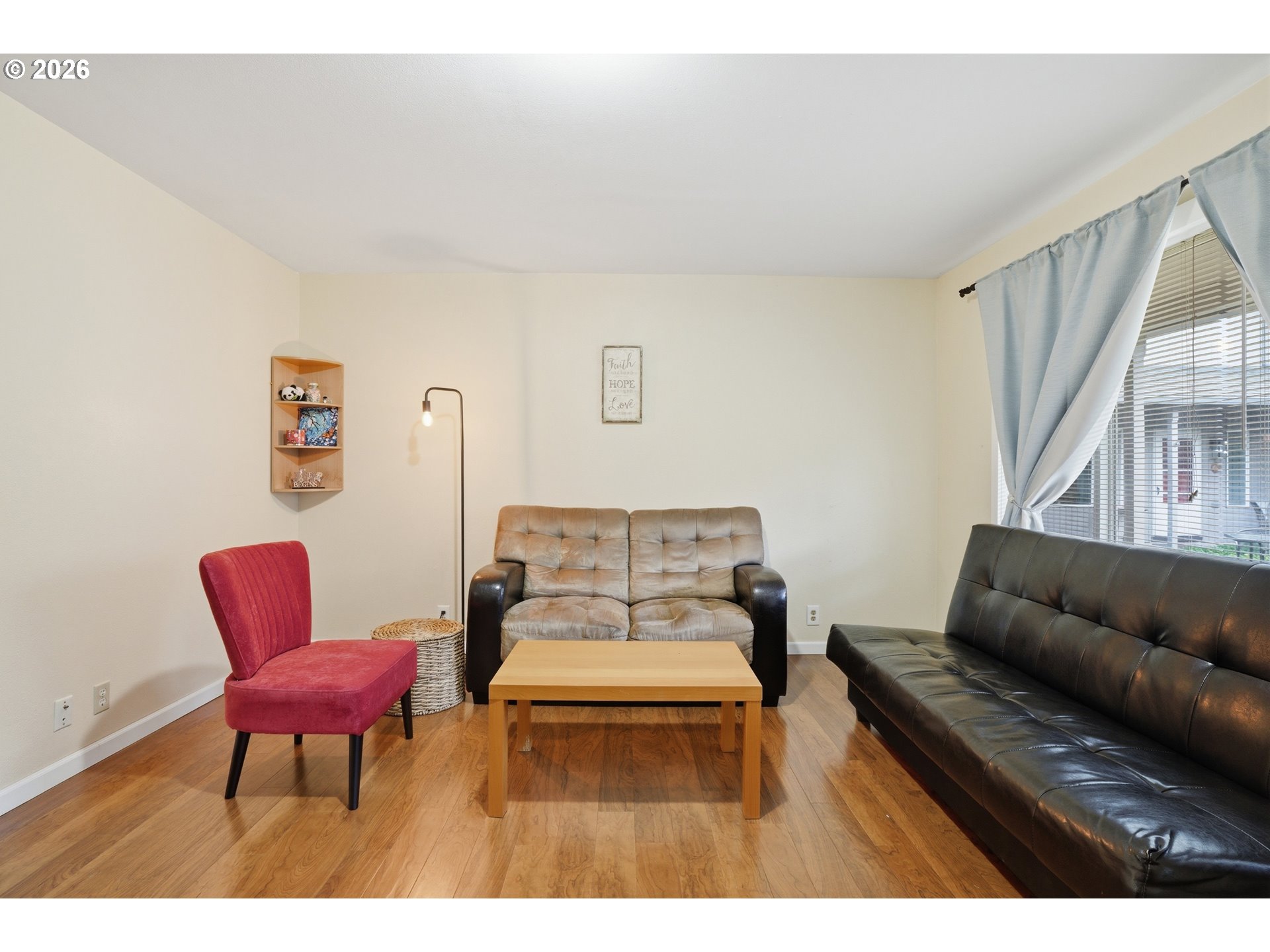 5304 NE 84TH LOOP D17