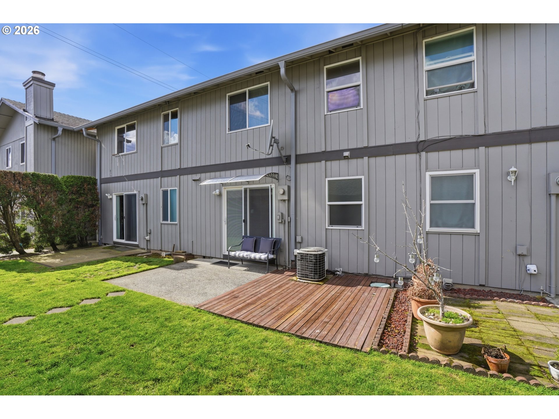5304 NE 84TH LOOP D17