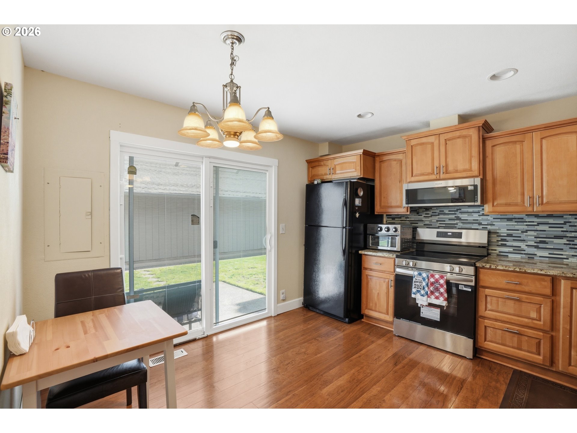 5304 NE 84TH LOOP D17