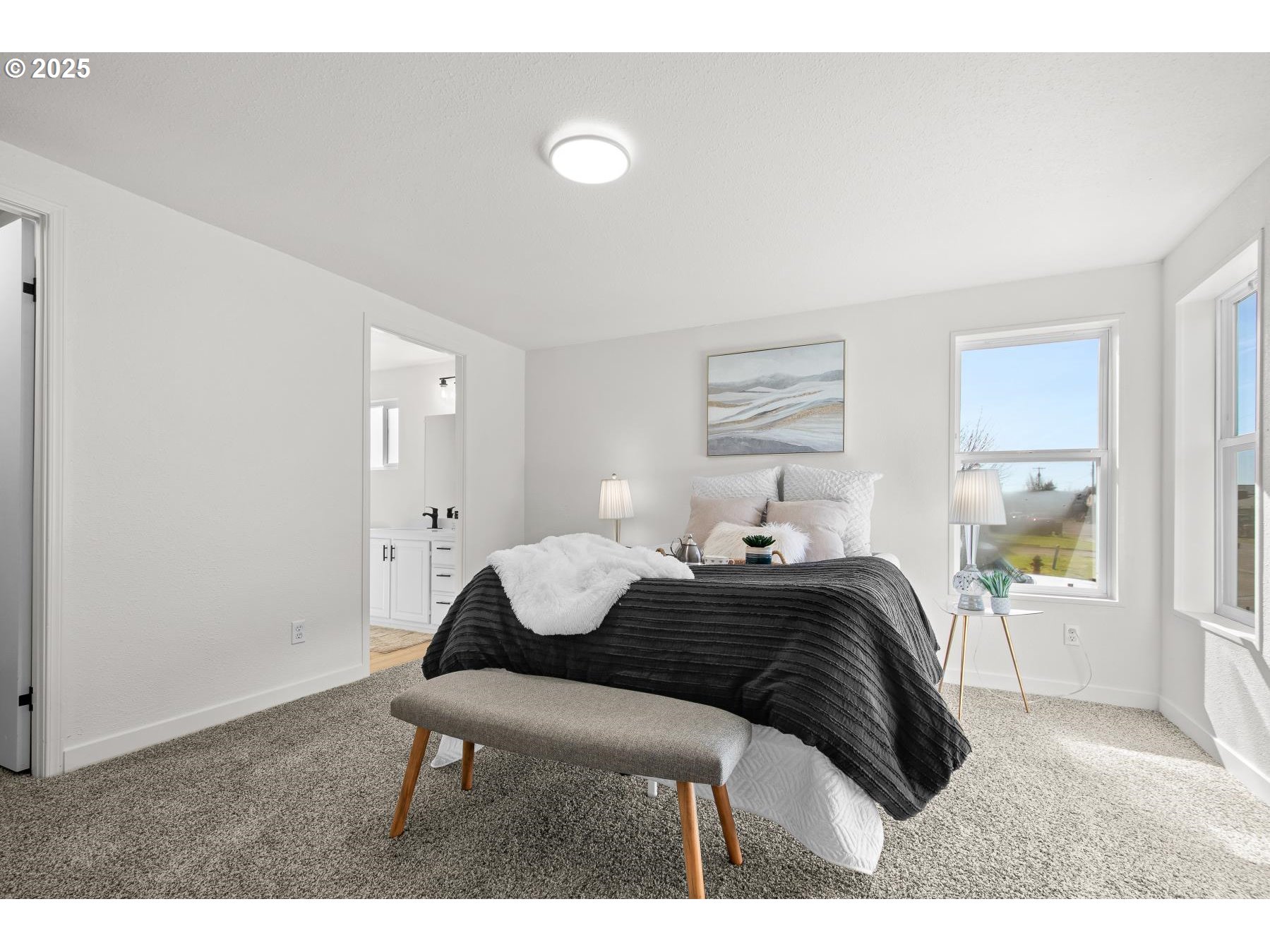 409 RIDINGS AVE