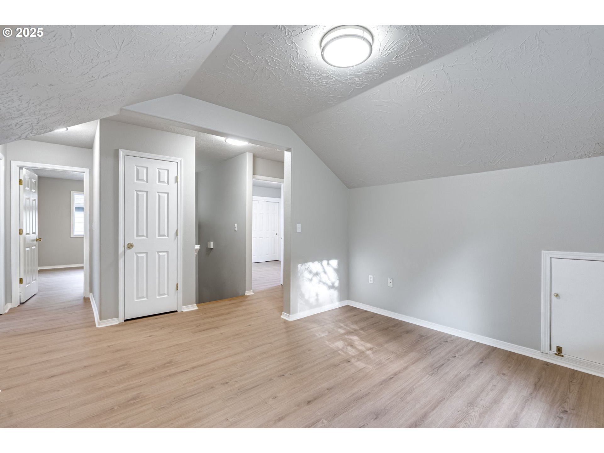 19534 SW BERNHARDT DR