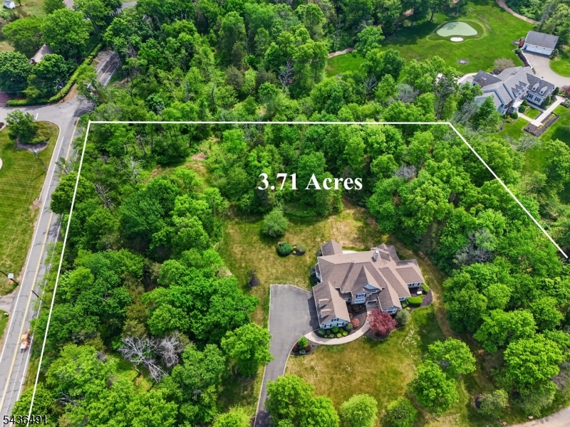 3 Raymond Ln