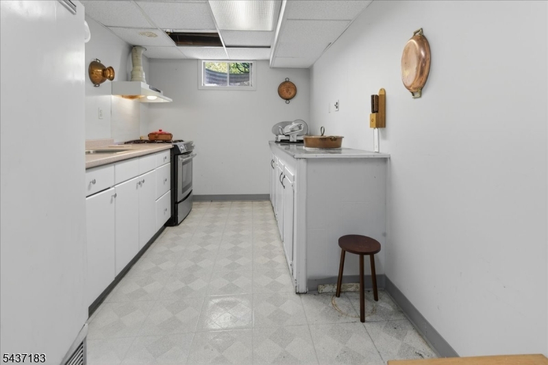 54 Platz Drive
