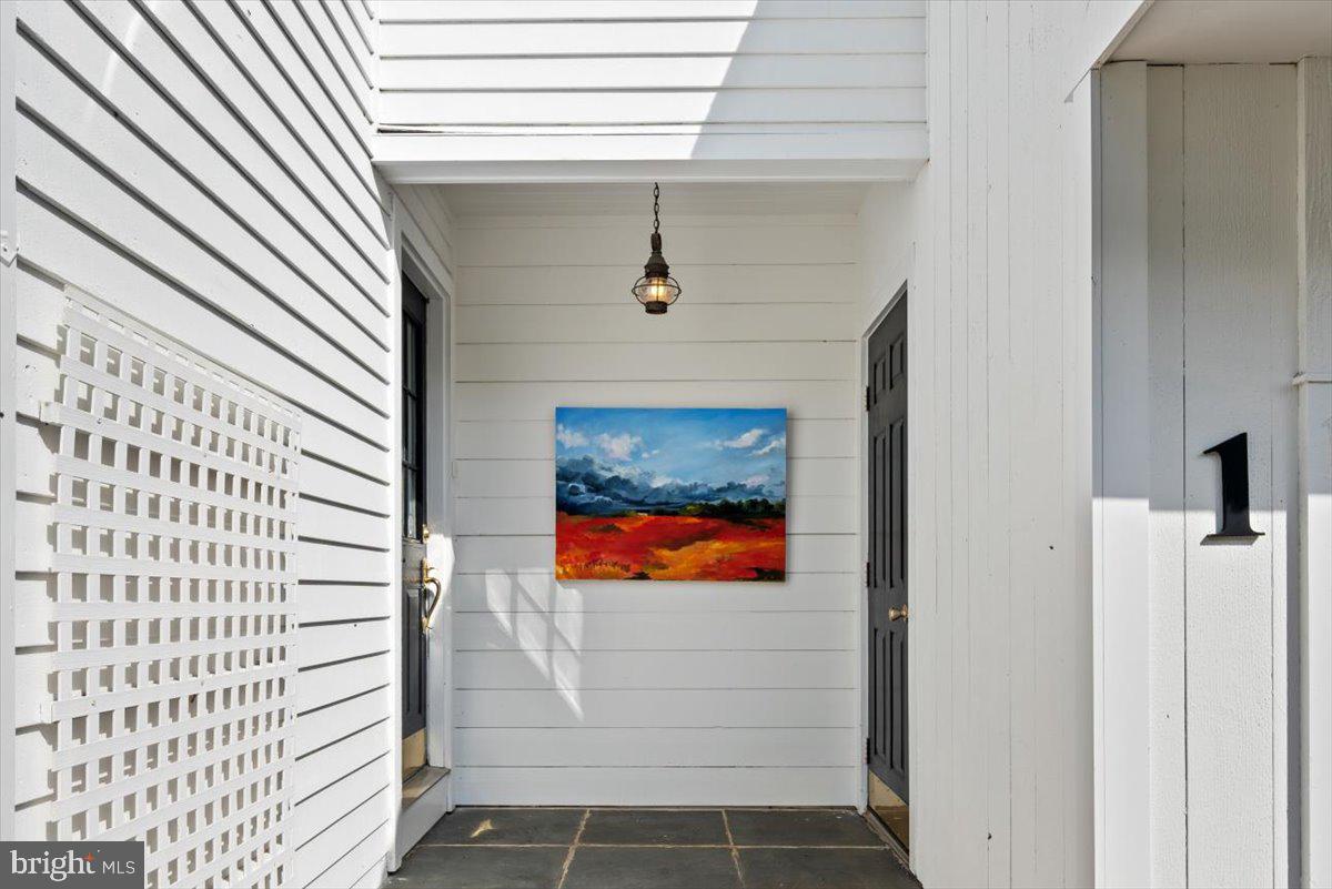 1 COVENTRY FARM LANE