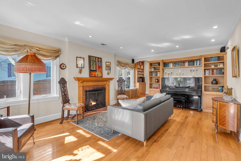 152 TERHUNE ROAD