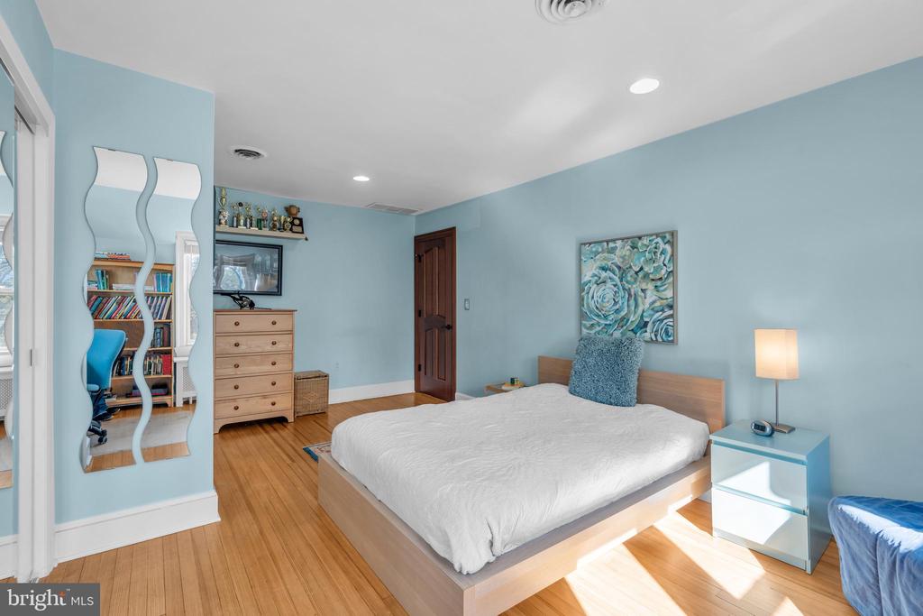 152 TERHUNE ROAD
