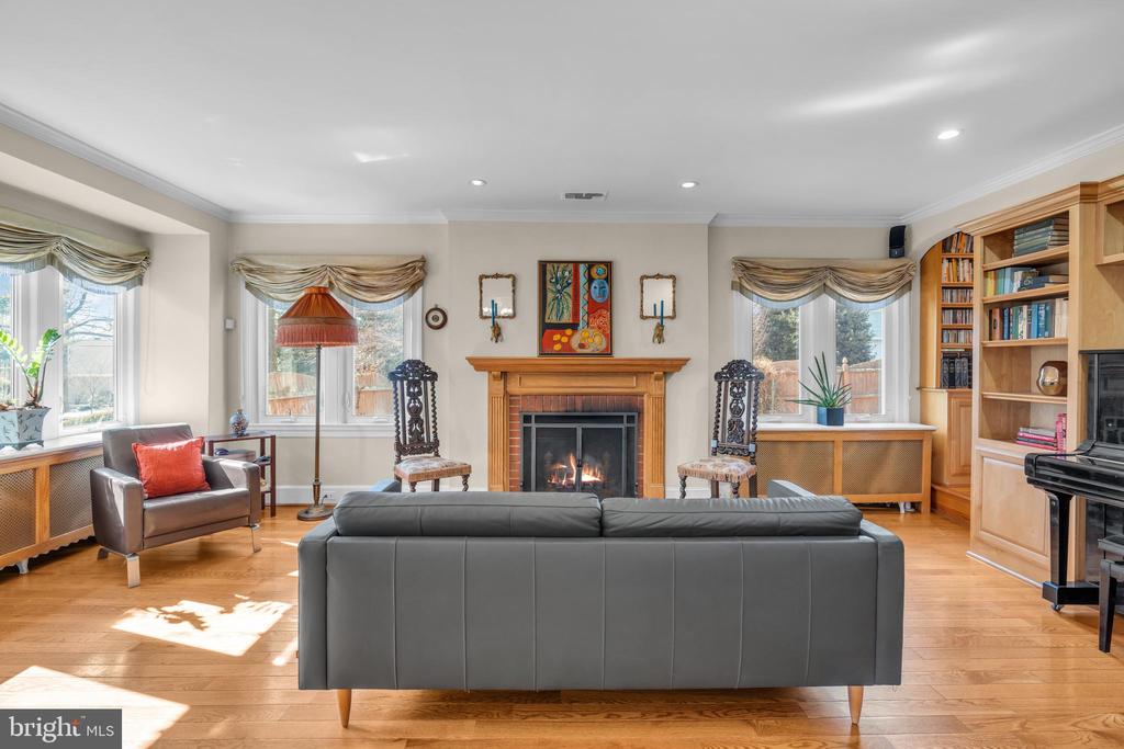 152 TERHUNE ROAD