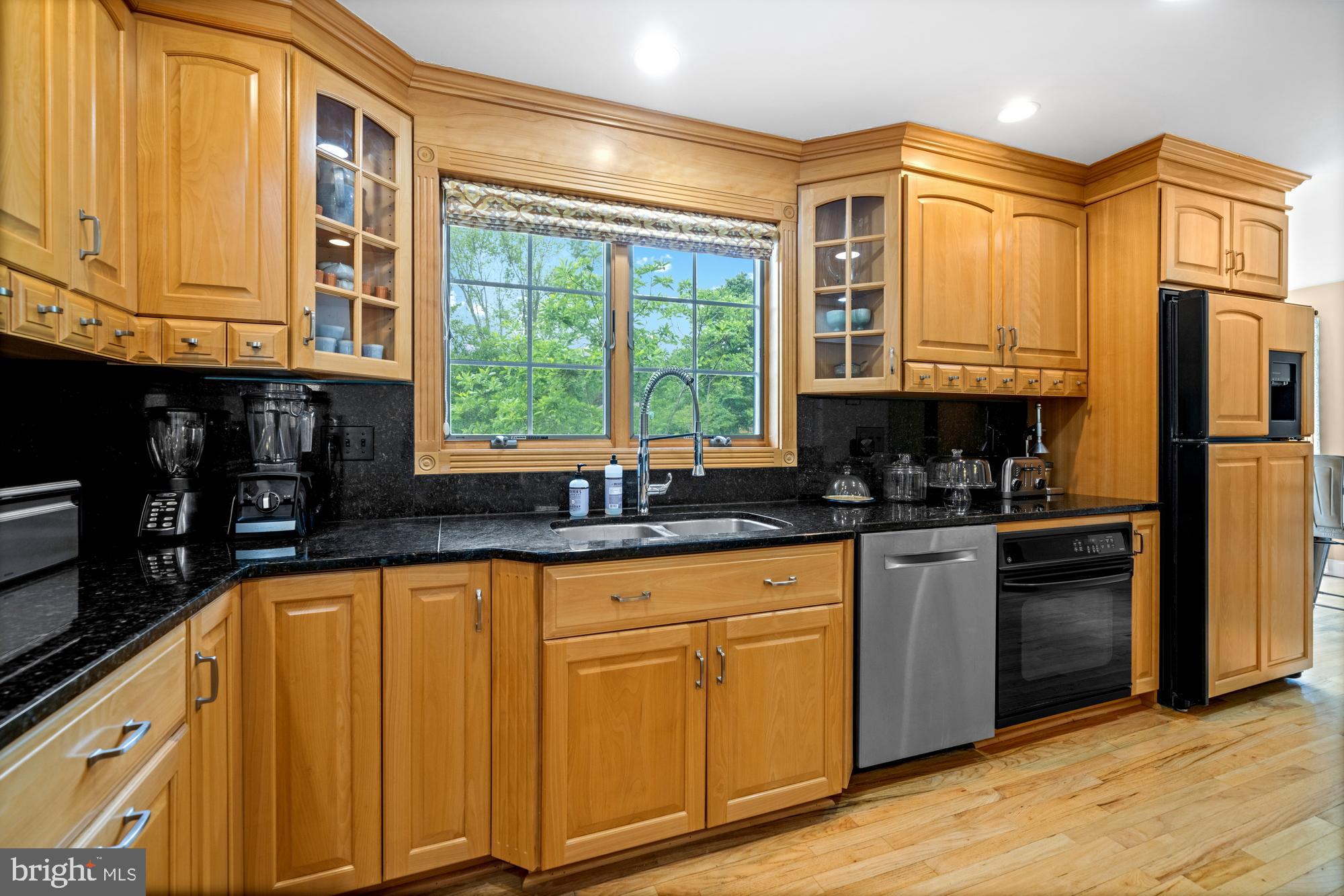 3 WESTERN PINE STREET