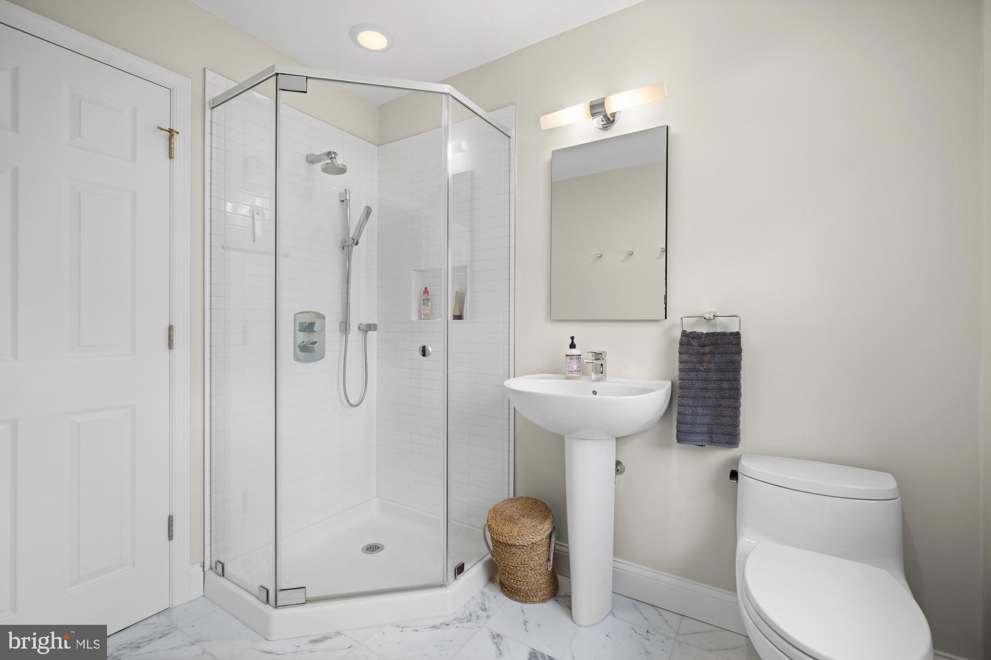 3 WESTERN PINE STREET