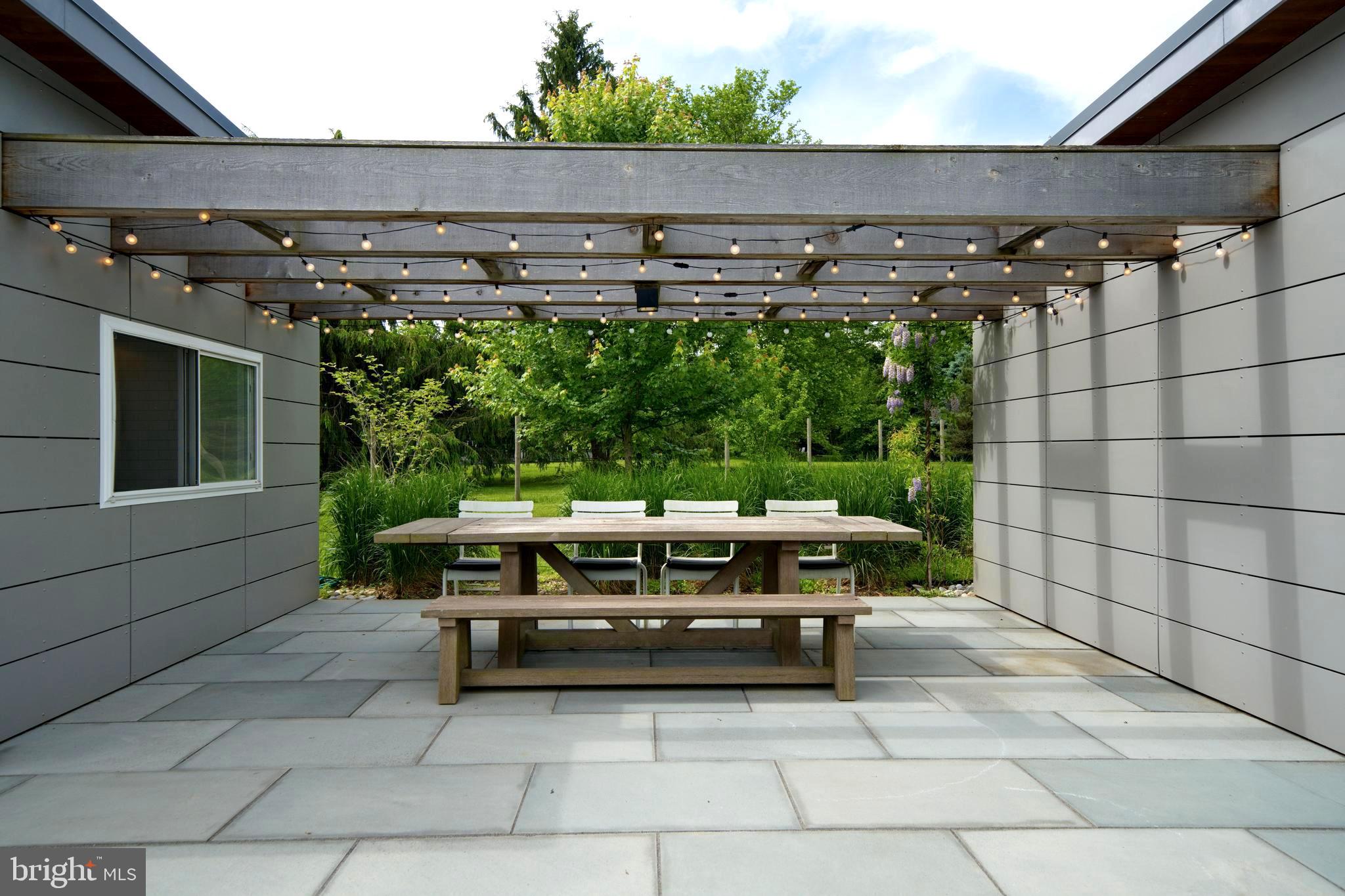 3 WESTERN PINE STREET