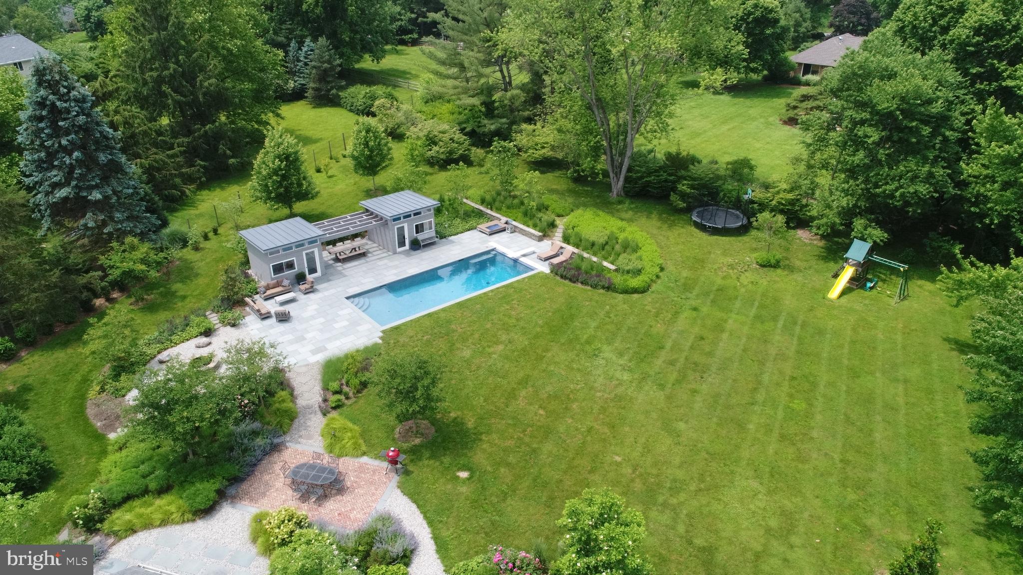 3 WESTERN PINE STREET